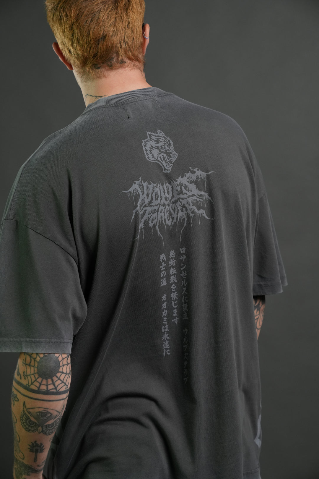 CAMISETA OVERSIZED - BLOOD MOON