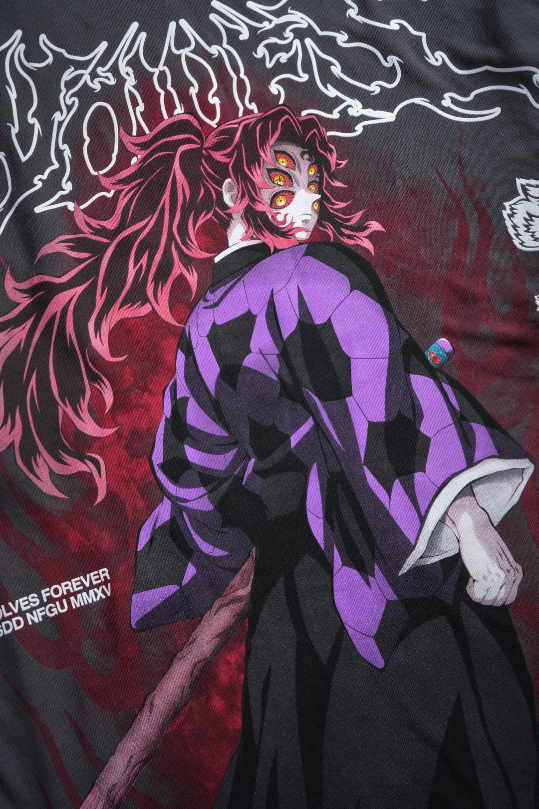 CAMISETA OVERSIZED - BLOOD MOON