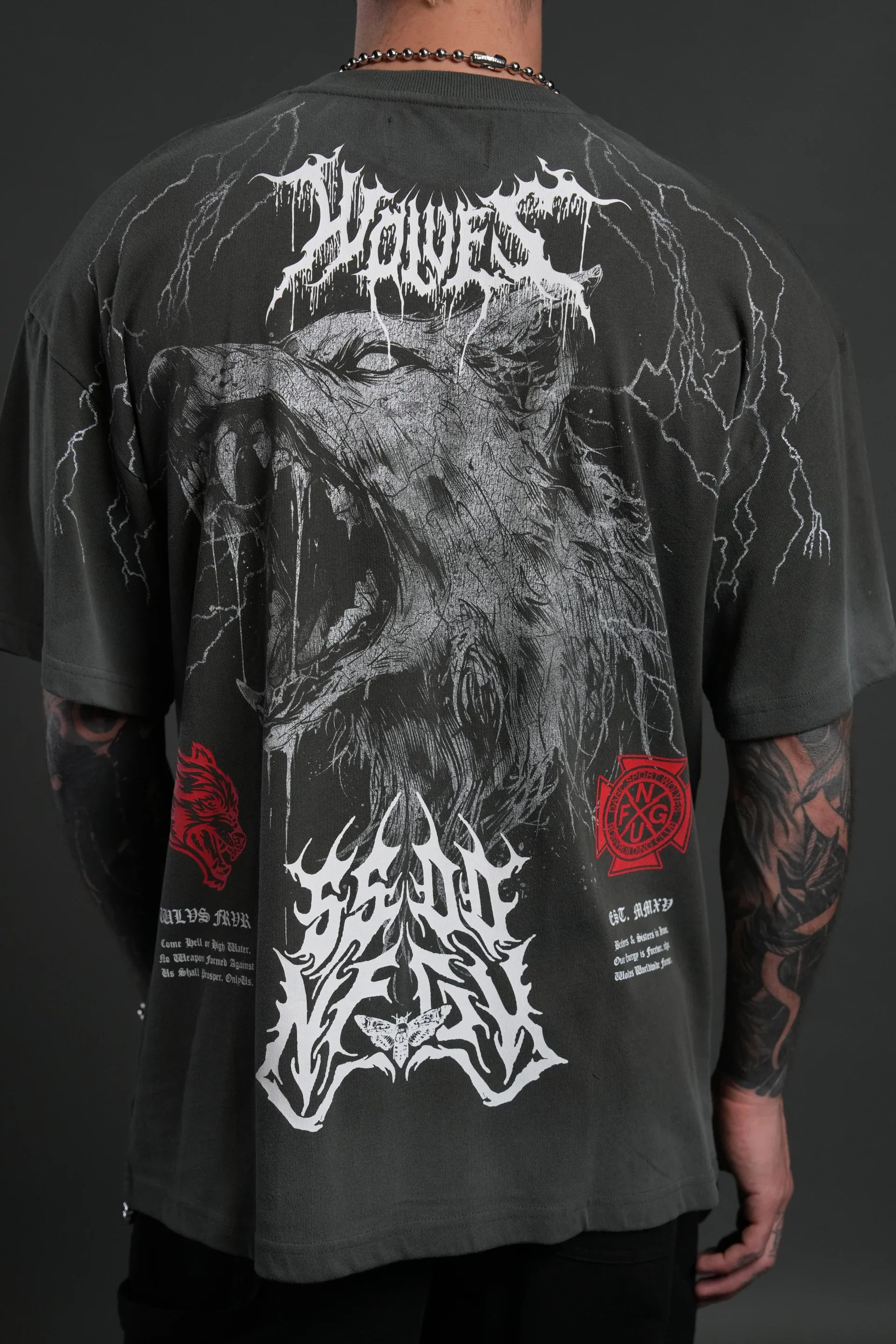 CAMISETA OVERSIZED - FENRIR STORM