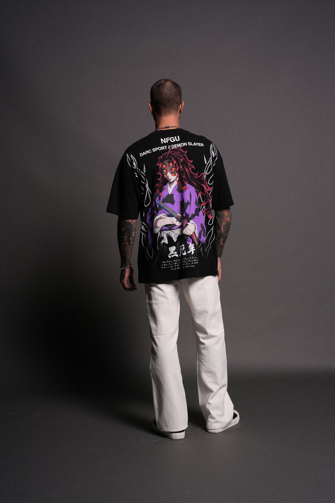 CAMISETA OVERSIZED - KOKUSHIBO