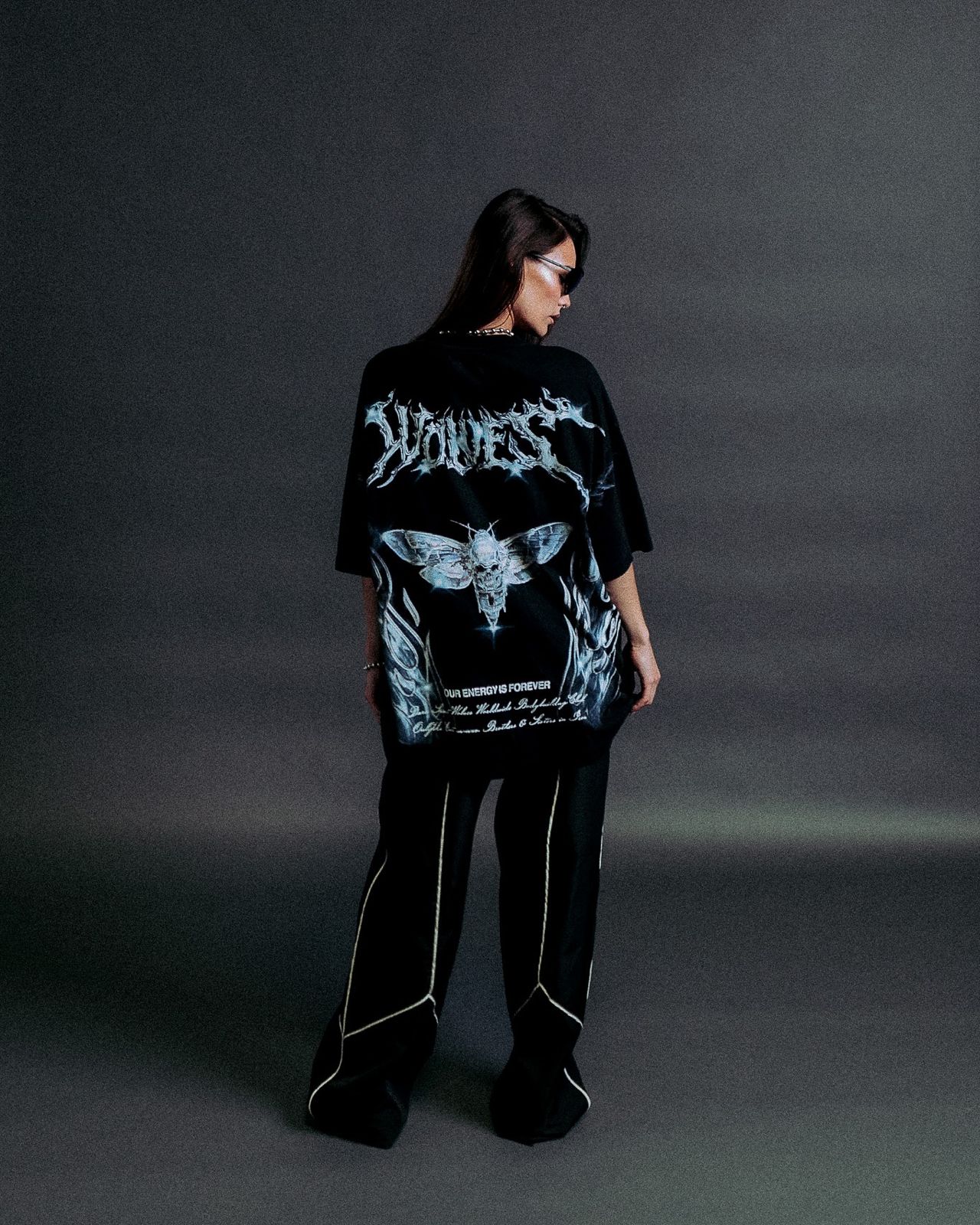 CAMISETA OVERSIZED - IRON MOTH